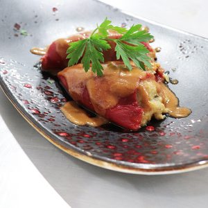 Piquillo relleno de perdiz en escabeche