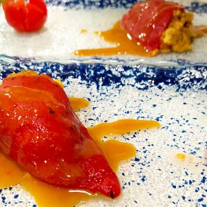 Piquillo relleno de txangurro